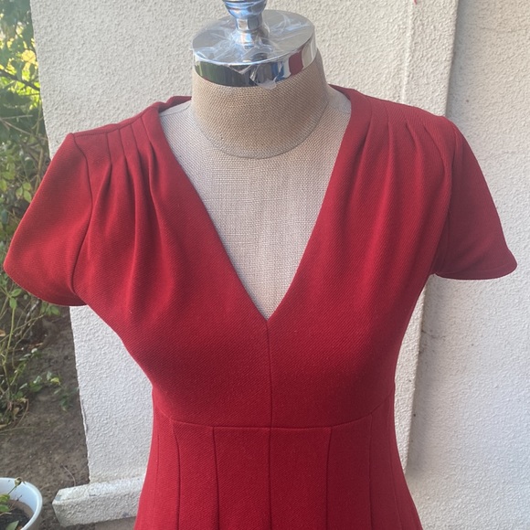 Maeve by Anthropologie beautiful Lincoln Center stretchy flared dress. - Picture 4 of 16